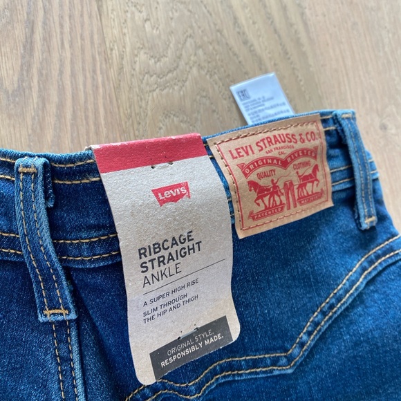 Levi's ribcage straight ankle Jeans 27x 27 - Picture 4 of 7